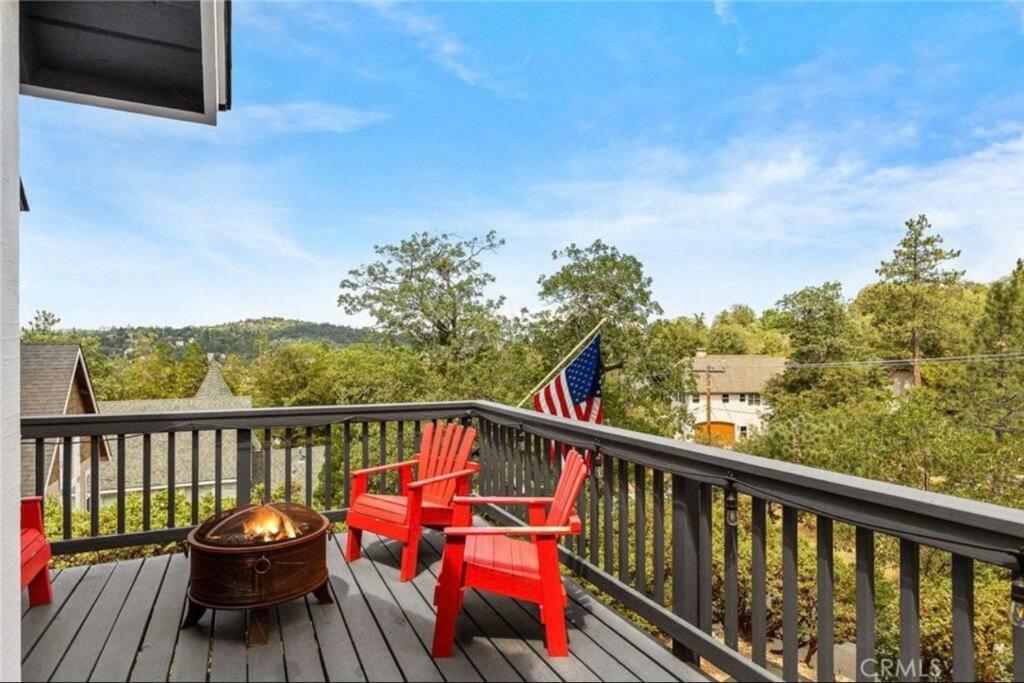 Charming Getaway Cabin Lake Arrowhead Exteriör bild